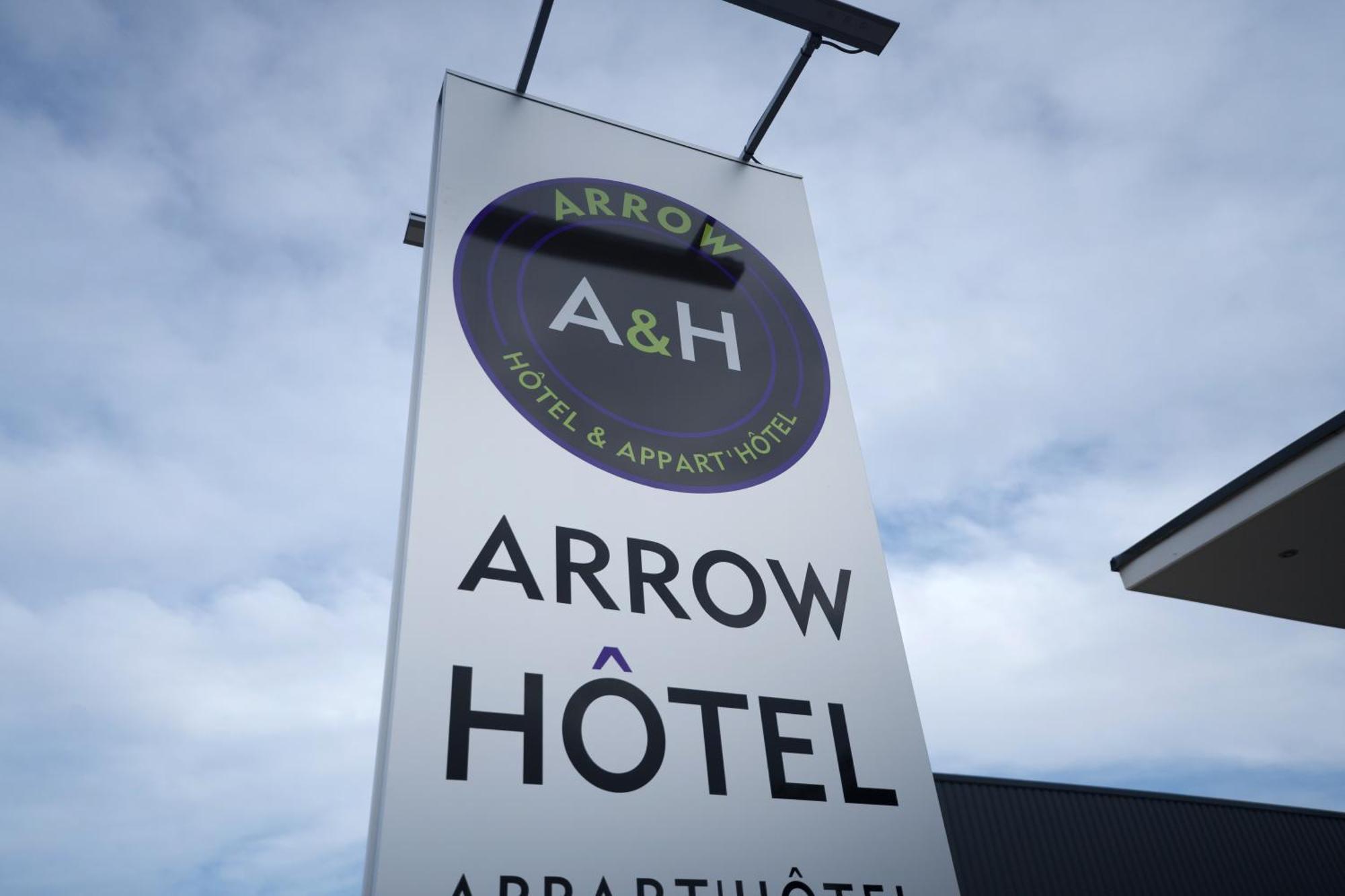 Arrow Hotel Hegenheim Buitenkant foto